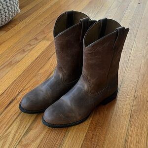Ariat Heritage Roper Western Boot